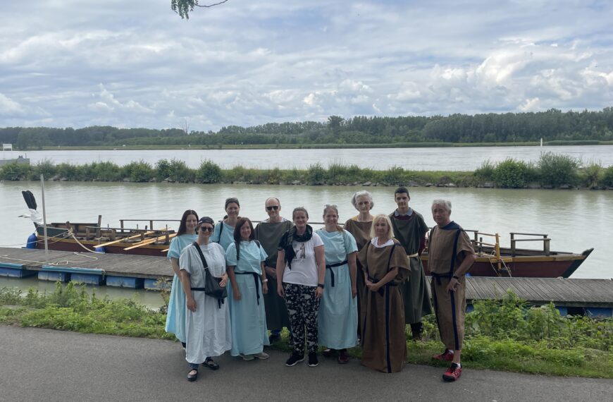 Nachbericht: Nachbarschaftstreffen Tulln zu Gast beim/am originalgetreu nachgebauten Römerboot